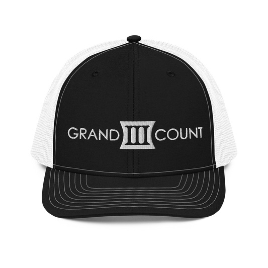 GrandCount THREE | Trucker Cap